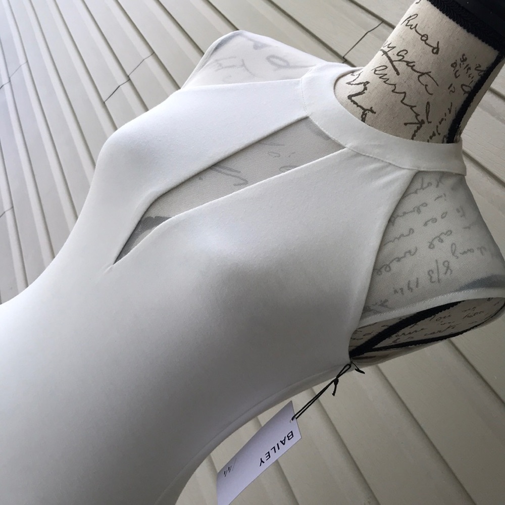 Bailey 44 Cream Void Top